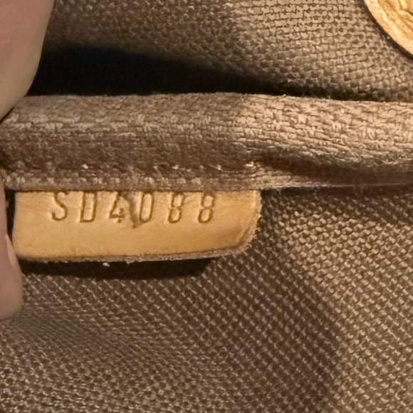 Authentic Louis Vuitton Eva Crossbody Shoulder Bag - Picture 9 of 9